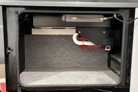 The 2010 Itasca Ellipse 40CD is a luxurious Class A motorhome designed for comfort and convenience.... (image 9)