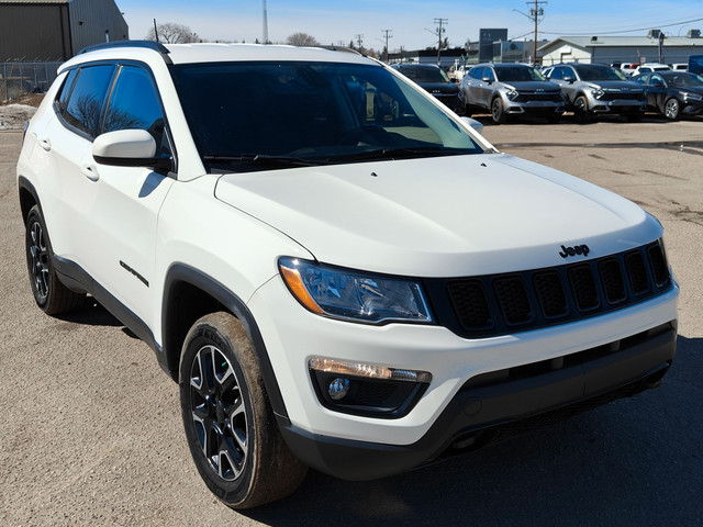 2020 Jeep Compass Upland Edition Low KMS in Cars & Trucks in Prince Albert - Image 3