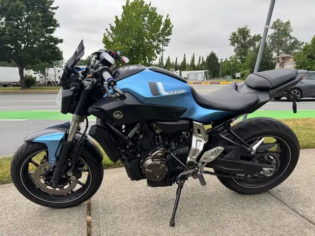2017 Yamaha FZ-07 ABS in Sport Bikes in Delta/Surrey/Langley - Image 7