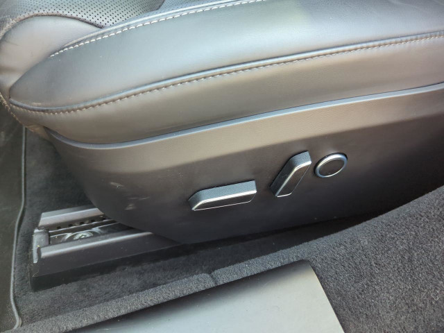 2022 Tesla Model S Plaid in Cars & Trucks in Sudbury - Image 4