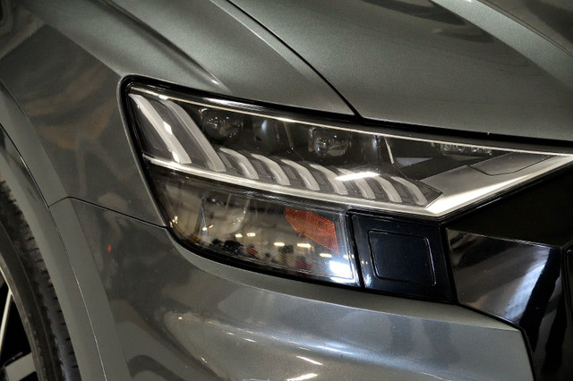 2019 Audi Q8 Technik / Black Optics / S-Line / Dynamic Ride in Cars & Trucks in Longueuil / South Shore - Image 3