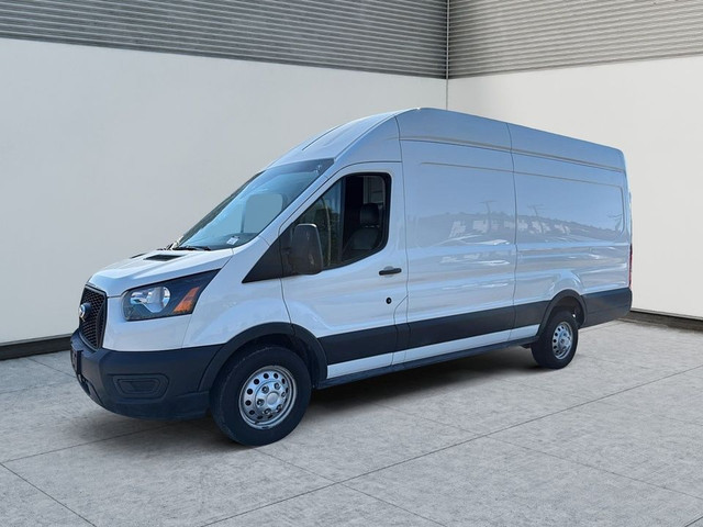 2023 Ford Transit Cargo Van T-250 AWD 148'' Air climatise Cuir C in Cars & Trucks in Laval / North Shore - Image 3