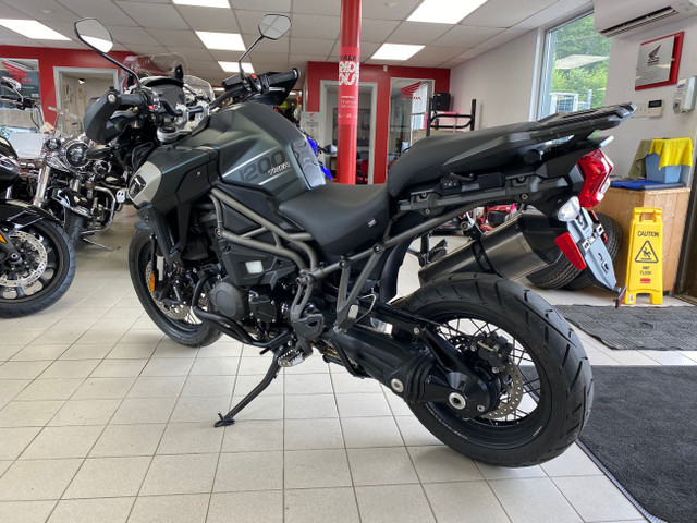 2019 Triumph Tiger Tiger Explorer XCA ABS ONLY 5400 KM'S in Dirt Bikes & Motocross in Bridgewater - Image 4