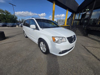 The 2016 Dodge Grand Caravan SE is equipped with Power Sliding Doors, Back up Camera, Power Tail Gat... (image 1)