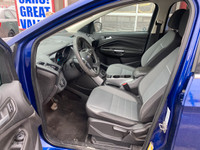 NICE CLEAN ACCIDENT FREE SUV THAT LOOKS GREAT AND SOLD CERTIFIED COME FOR TEST DRIVE OR CALL 5195706... (image 6)