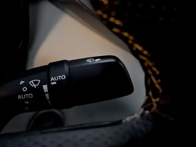 2023 Toyota Tundra 4x4 Crewmax Capstone Hybrid in Cars & Trucks in City of Toronto - Image 20