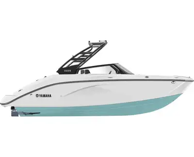 Blending a contemporary design with a deep cockpit and great freeboard, the Yamaha 222S takes full a...