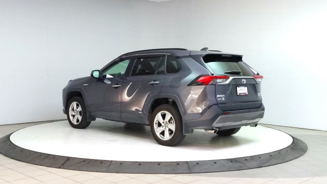 2020 Toyota RAV4 Hybrid Limited in Cars & Trucks in Lethbridge - Image 3