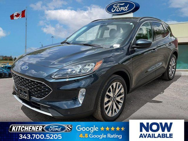 2022 Ford Escape Titanium Hybrid in Cars & Trucks in Kitchener / Waterloo