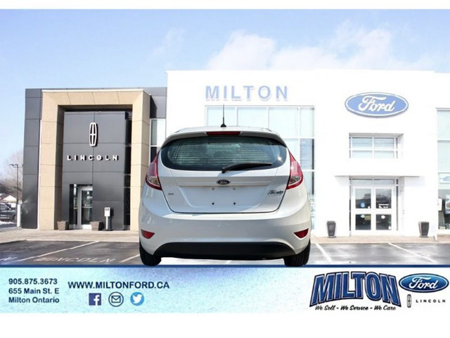 2017 Ford Fiesta SE NO ACCIDENTS/DAMAGE - MOONROOF - in Cars & Trucks in Oakville / Halton Region - Image 4