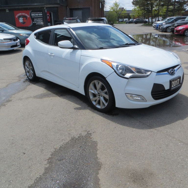 2017 Hyundai Veloster Value Edition 3dr Hatchback Automatic in Cars & Trucks in Mississauga / Peel Region - Image 3