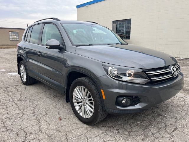 2016 Volkswagen Tiguan COMFORTLINE AWD in Cars & Trucks in City of Toronto - Image 3