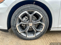 This Chevrolet Malibu boasts a Turbocharged Gas I4 1.5L/91 engine powering this Automatic transmissi... (image 9)