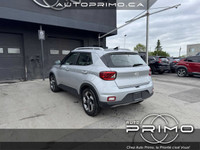 2021 Hyundai Venue Trend Automatique avec Toit Ouvrant Navigation Carplay Caméra de Recul Démarreur... (image 6)