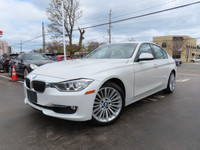 LOW LOW KMS - 100% CANADIAN VEHICLE Visit Our Website @ EliteLuxuryMotors.ca _______________________... (image 3)