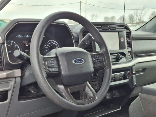 2023 Ford F-150 XLT Crew 4X4 | 3.5L EcoBoost | Trailer Brake in Cars & Trucks in Guelph - Image 2