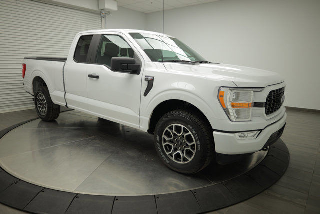 2021 Ford F-150 XLT in Cars & Trucks in Calgary