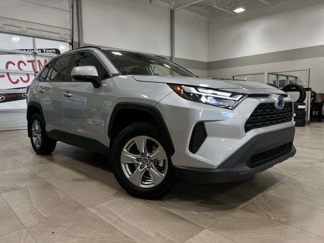 2023 Toyota RAV4 Hybrid XLE in Cars & Trucks in Edmonton - Image 2