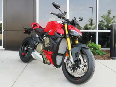 Finance from $212 bi-weekly with warranty coverage for 6 years (2-year factory warranty + 4-year ext...