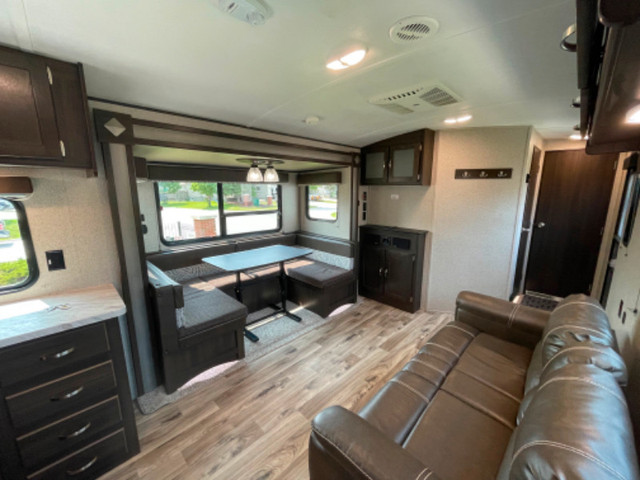 2019 KEYSTONE SPRINGDALE 262RK (FINANCING AVAILABLE) in Travel Trailers & Campers in Strathcona County - Image 4