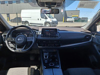 Check out this certified 2022 Nissan Rogue SV AWD | Pano Roof | 360 Camera | Adaptive Cruise | Heate... (image 4)