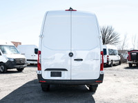 Introducing the 2023 Mercedes-Benz Sprintermodern efficiency meets proven utility. This clean white... (image 4)