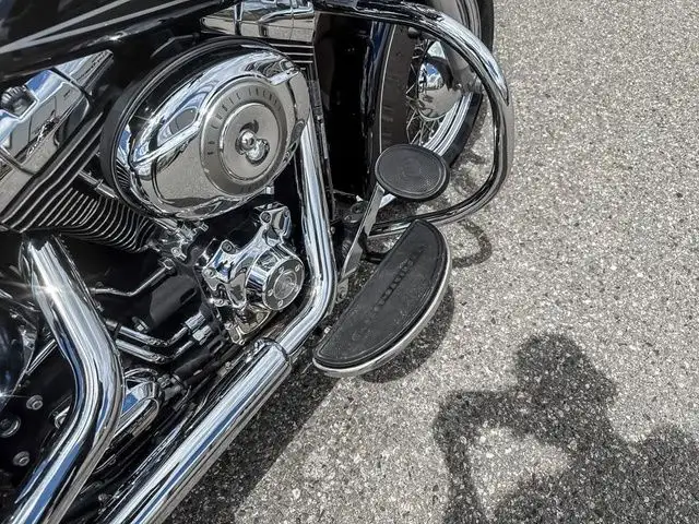2010 Harley-Davidson Softail FLSTC - Heritage Classic in Street, Cruisers & Choppers in Kelowna - Image 42