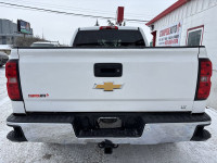 KBB.com 10 Most Awarded Brands. This Chevrolet Silverado 1500 delivers a Gas V8 5.3L/325 engine powe... (image 4)