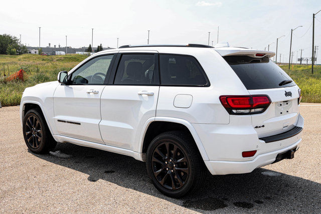 2021 Jeep Grand Cherokee Altitude in Cars & Trucks in Strathcona County - Image 2