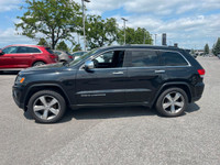 2015 Jeep Grand Cherokee Limited - Black on Black Leather Interior - Loaded with Bluetooth, Navi, Pa... (image 1)