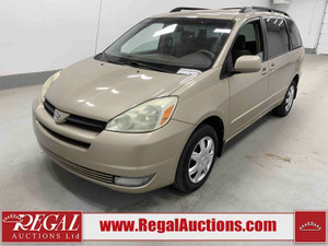 2004 Toyota Sienna