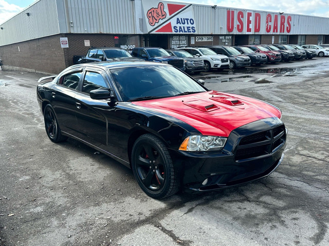 2014 Dodge Charger SXT ~ SUNROOF ~ BLUETOOTH ~ HTD SEATS ~ PUSH  in Cars & Trucks in City of Toronto - Image 4