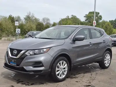 Look at this certified 2023 Nissan Qashqai S | Apple CarPlay | Android Auto | Heated Seats | Cruise...