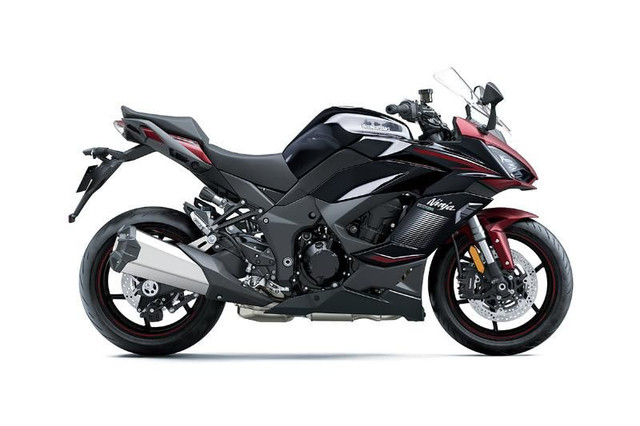 2023 KAWASAKI NINJA 1000SX Model en liquidation ! in Sport Touring in Laval / North Shore