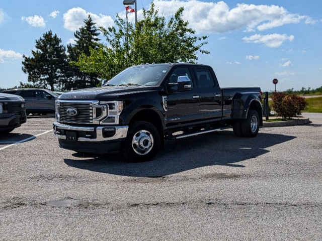 2021 Ford Super Duty F-350 DRW LARIAT Dominate in a Dually! in Cars & Trucks in Kawartha Lakes - Image 2