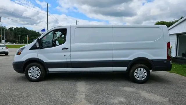 2017 FORD TRANSIT T-250 250 dans Autos et camions dans Barrie - Image 6