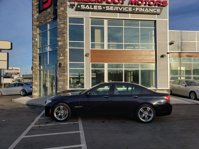 2012 BMW 7 Series 4dr Sdn xDrive AWD in Cars & Trucks in Calgary
