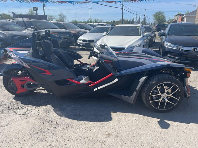 2019 Polaris Slingshot SL 5SP MAUAL LEATHER|CAMERA|BLUETOOTH in Cars & Trucks in City of Toronto - Image 2