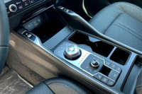 Sorento Ex Phev Awd 1.6t-gdi, 6 Speed Plug-in Hybrid, 6-passenger Captains Chairs, Artificial Leathe... (image 6)