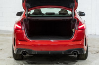 Francais: * Édition M Sport * Freins Standard * Ensemble M Sport * Volant en cuir M * Ensemble aérod... (image 6)