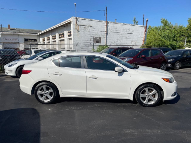 2015 Acura ILX Tech Pkg *NAV, LEATHER HEATED SEATS, SUNROOF* in Cars & Trucks in Hamilton - Image 4