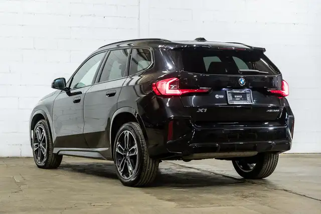 2023 BMW X1 xDrive28i | Premium Amélioré | M Sport in Cars & Trucks in City of Montréal - Image 7