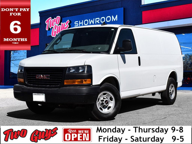 2021 GMC Savana Cargo Van 4.3L V6 | Tow Pkg | Pass Side ClamShel in Cars & Trucks in St. Catharines