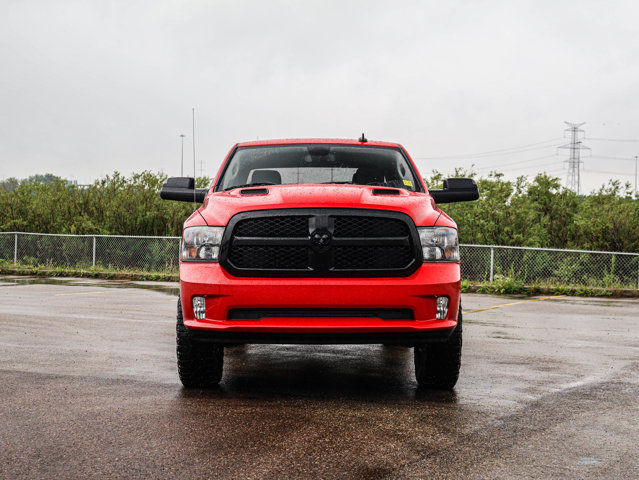 2021 Ram 1500 Classic Express Night Edition 5.7L in Cars & Trucks in Strathcona County - Image 3