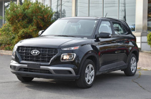 2023 Hyundai VENUE Essential