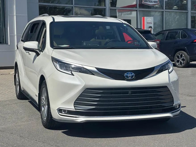 Toyota Sienna Limited TI 7 places 2021 à vendre in Cars & Trucks in City of Montréal - Image 3