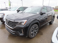 The 2024 Volkswagen Atlas Execline 2.0 TSI 4MOTION offers a harmonious blend of refined design, adva... (image 2)