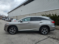 Indulge in the perfect fusion of sophistication, power, and efficiency with the 2018 Lexus RX 450hL.... (image 2)