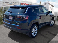 This Jeep Compass has a powerful Intercooled Turbo Regular Unleaded I-4 2.0 L/122 engine powering th... (image 5)
