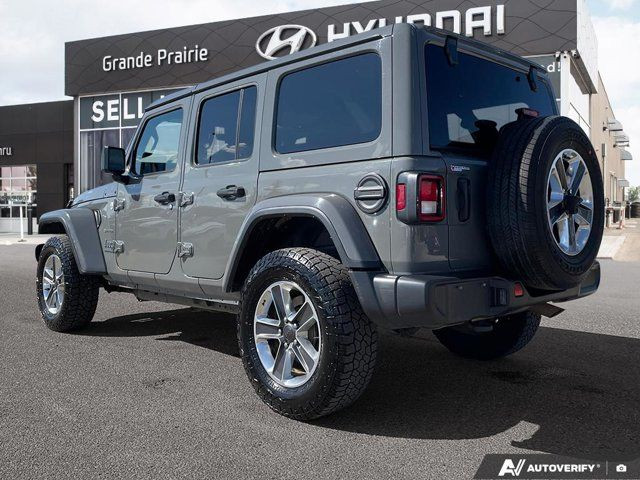 2023 Jeep Wrangler Sahara | 4WD | Targa Hard Top Roof in Cars & Trucks in Grande Prairie - Image 4